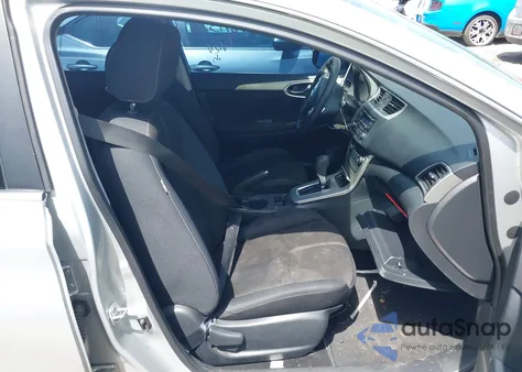 2015 Nissan Sentra S z USA, uszkodzony, nr VIN 3N1AB7AP3FY330557